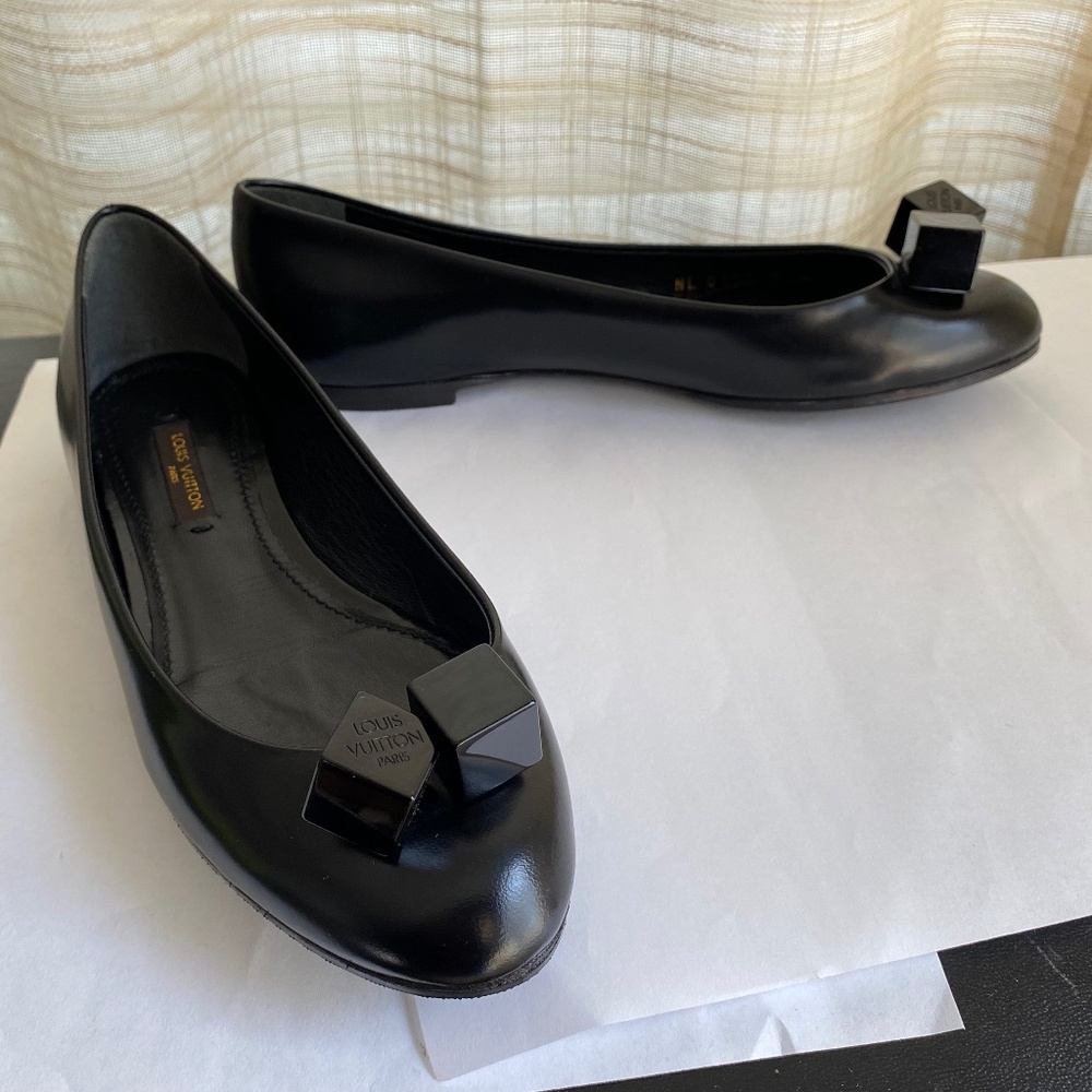 Louis Vuitton OMBRE black leather ballet shoes 35 flat GOSSIP flats cube dice